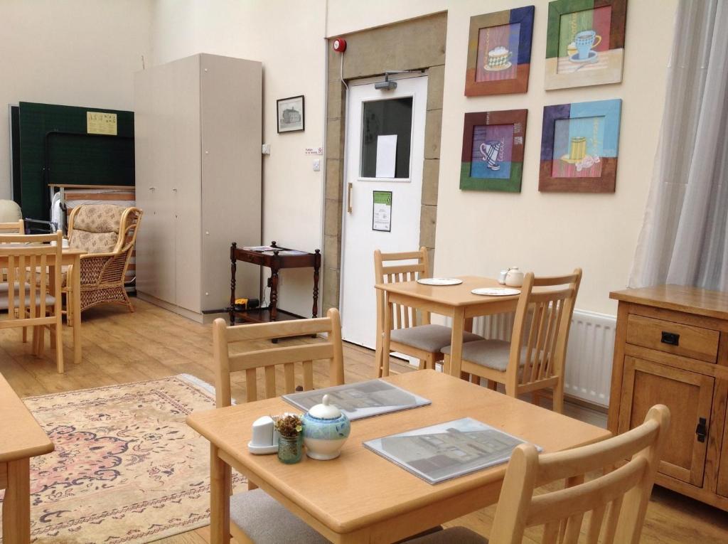 Oak House Bb Bed & Breakfast Олдъм Екстериор снимка
